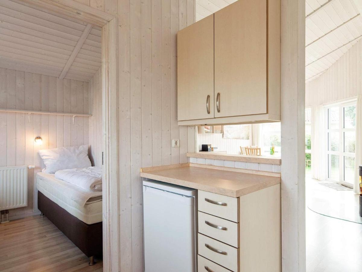 6 Person Holiday Home In グレーミッツ エクステリア 写真